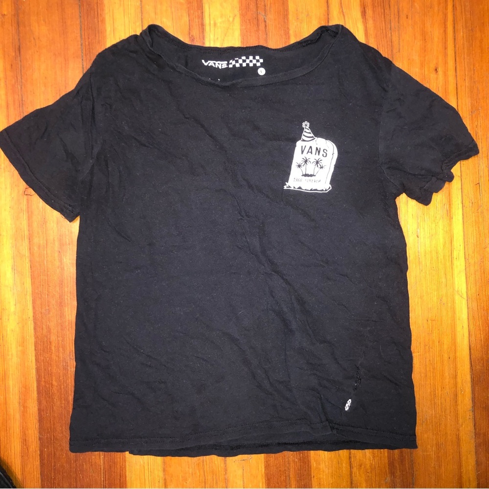 VANS graphic tee women’s 🪦